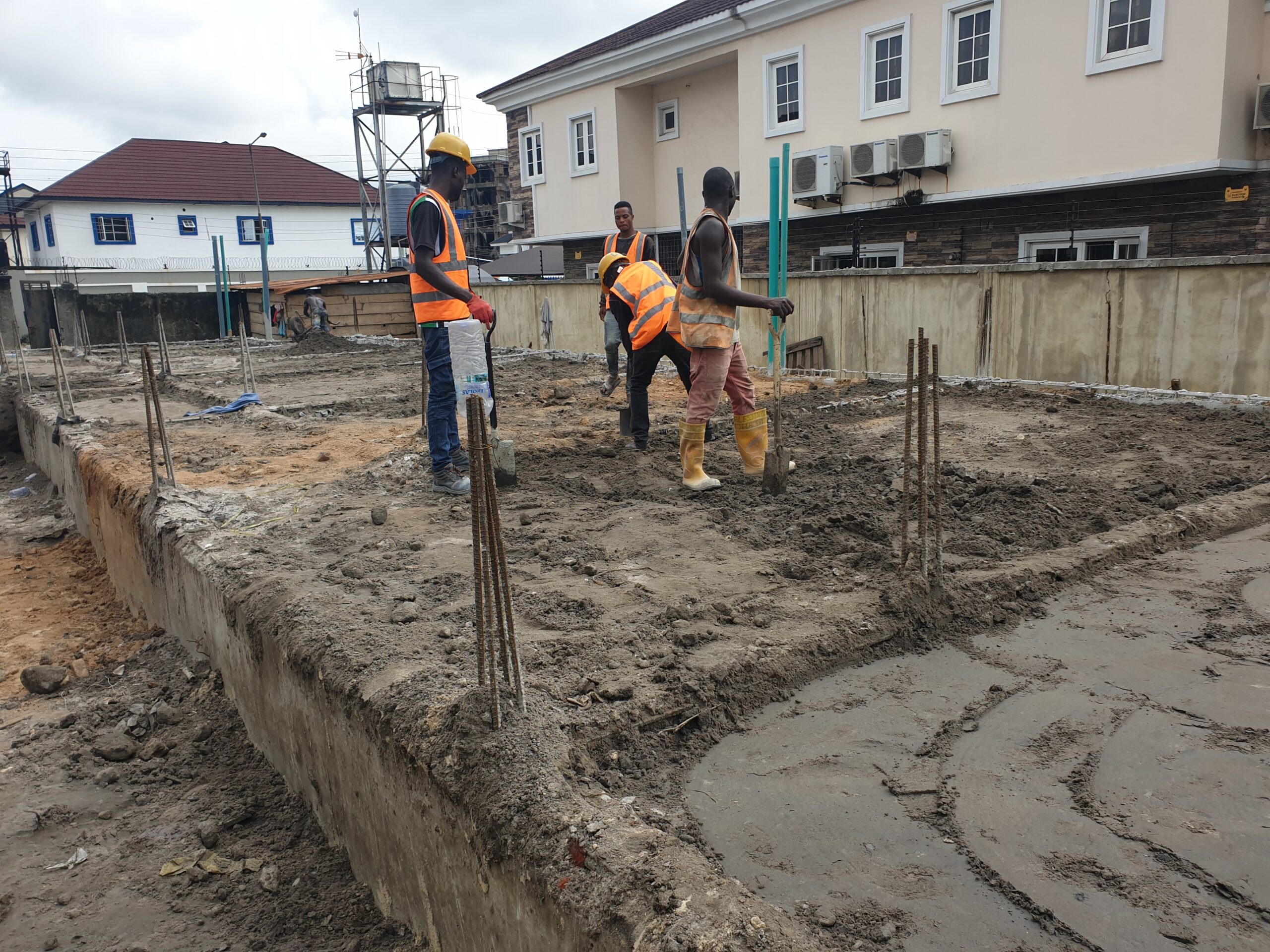 backfilling aand compacting of foundation